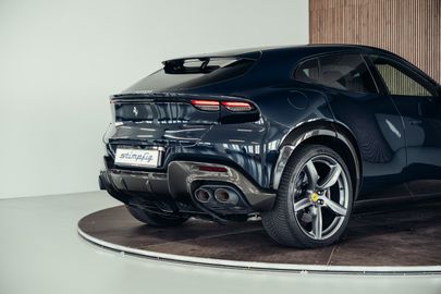 Car image 36