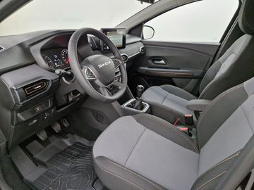 Car image 31