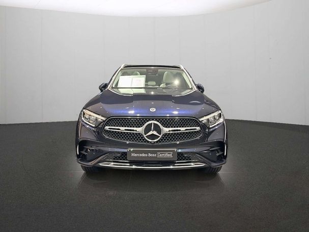 Mercedes-Benz GLC 300 e AMG Line 4Matic 230 kW image number 3