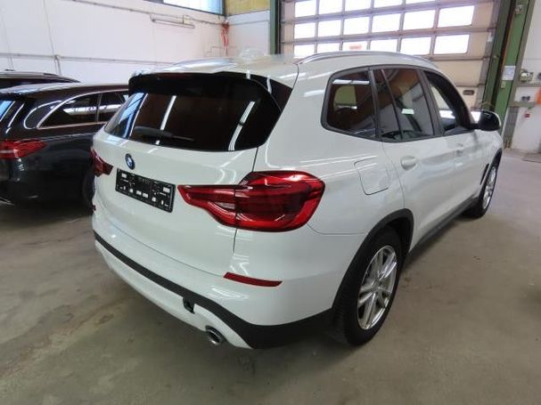 BMW X3 xDrive 140 kW image number 2