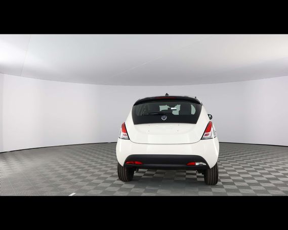 Lancia Ypsilon 51 kW image number 11