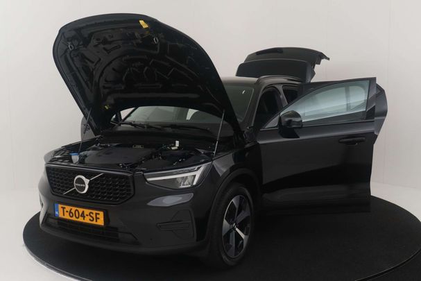 Volvo XC40 B3 Plus Dark 120 kW image number 37