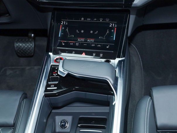 Audi e-tron quattro 370 kW image number 16