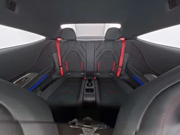 Car image 10