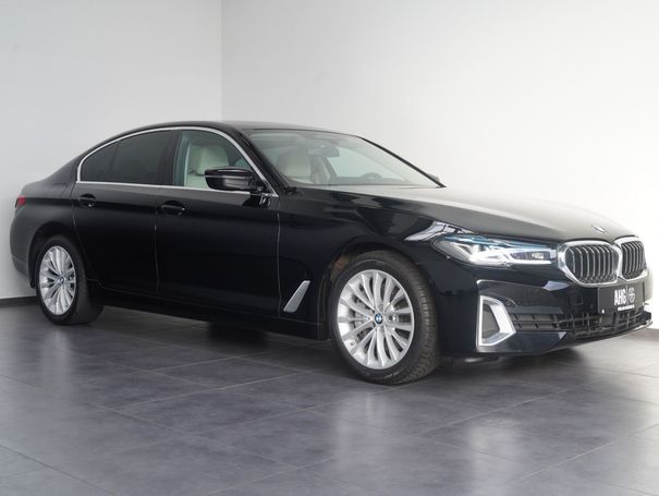 BMW 530d Luxury Line 210 kW image number 3