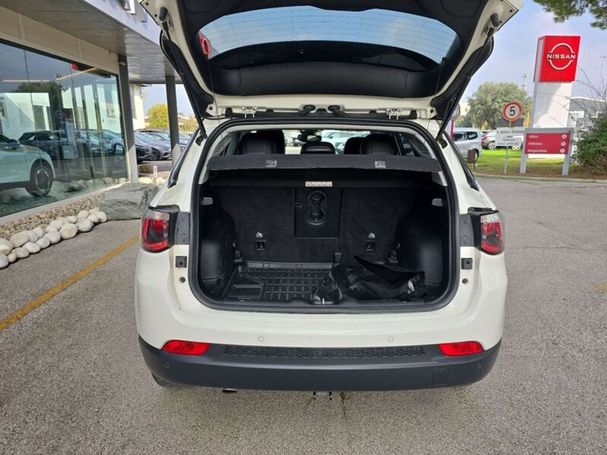 Jeep Compass 2.0 103 kW image number 7