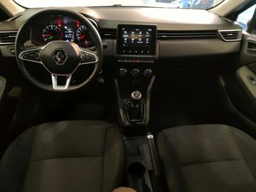 Car image 12