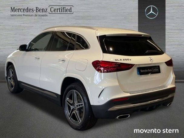 Mercedes-Benz GLA 250 e 160 kW image number 13