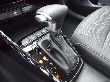 Car image 12