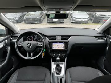 Car image 26