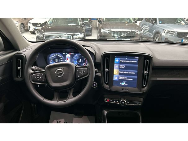 Volvo XC40 T2 Essential 95 kW image number 26