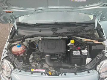Car image 27