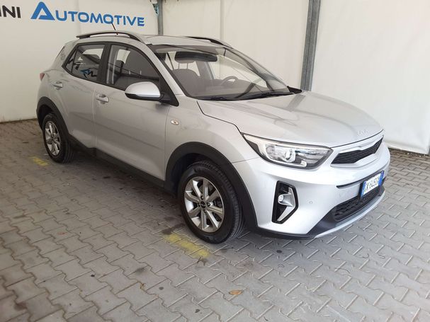 Kia Stonic 1.2 7 62 kW image number 2