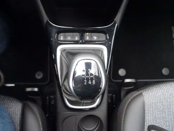 Car image 22