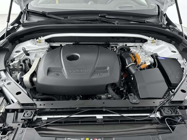 Volvo XC60 T8 335 kW image number 28