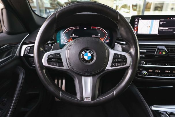 BMW 520i 135 kW image number 4