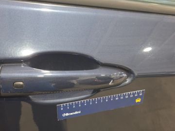 Car image 35