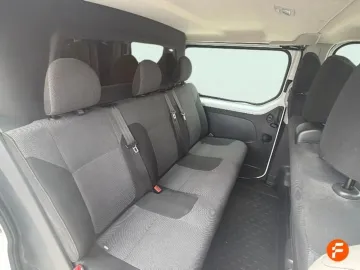 Car image 27