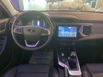 Car image 10