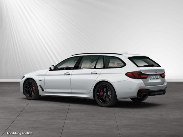 BMW 530 Touring xDrive 215 kW image number 6