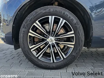 Car image 37