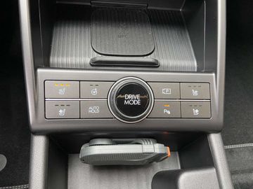 Car image 47