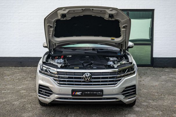 Volkswagen Touareg 3.0 TSI eHybrid 4Motion 280 kW image number 20