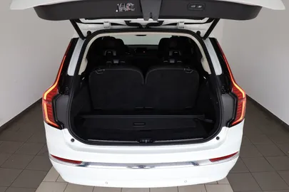 Car image 33