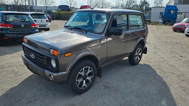 Lada Taiga 4x4 61 kW image number 1