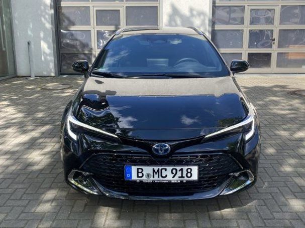 Toyota Corolla 2.0 Hybrid Touring Sports 144 kW image number 3