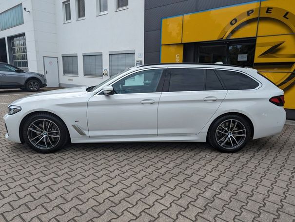 BMW 540i Touring xDrive 245 kW image number 5