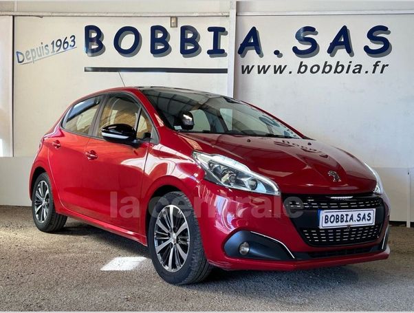 Peugeot 208 PureTech 82 Allure 60 kW image number 2