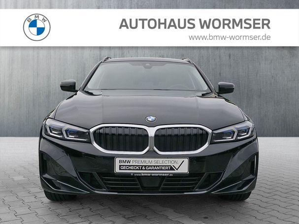 BMW 320d Touring xDrive 140 kW image number 2