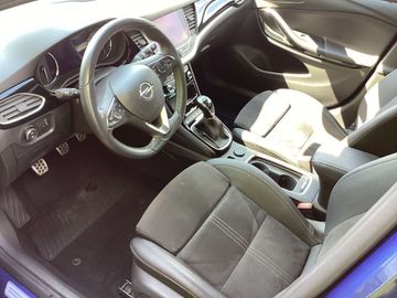 Car image 10