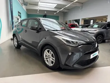 Car image 2