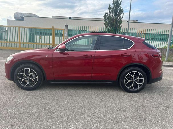 Alfa Romeo Stelvio 2.2 Q4 154 kW image number 6