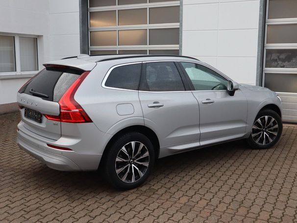 Volvo XC60 Core 145 kW image number 18