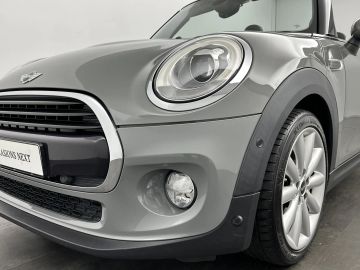Car image 36