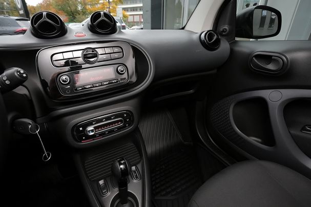 Smart ForTwo EQ 60 kW image number 6