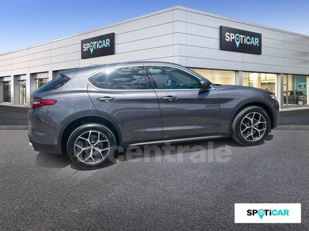 Alfa Romeo Stelvio 2.2 Diesel AT8 Q4 154 kW image number 3