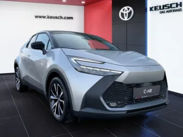 Car image 18