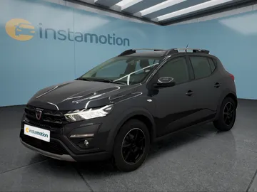 Car image 2