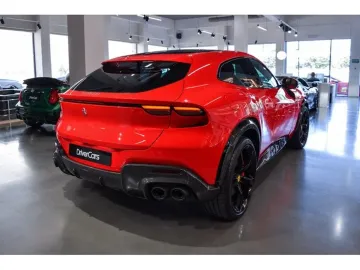 Car image 37