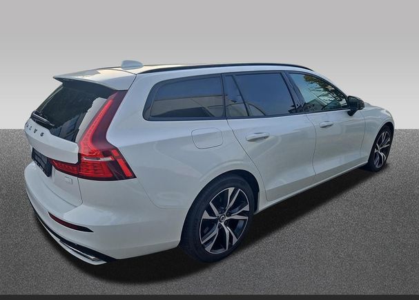 Volvo V60 T6 R Design Expression AWD Recharge 251 kW image number 2