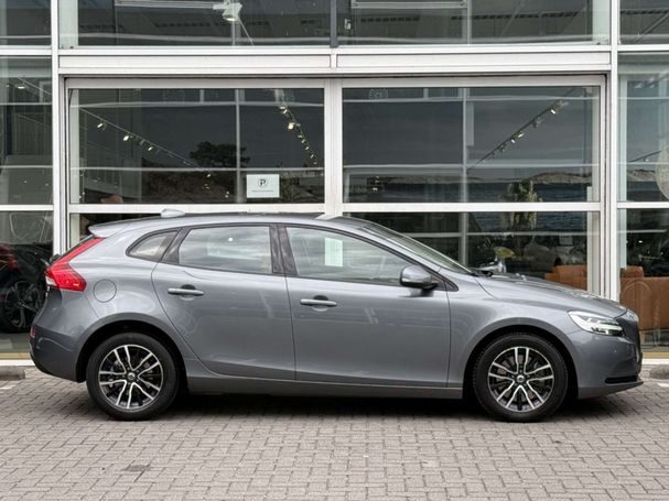 Volvo V40 T2 90 kW image number 4