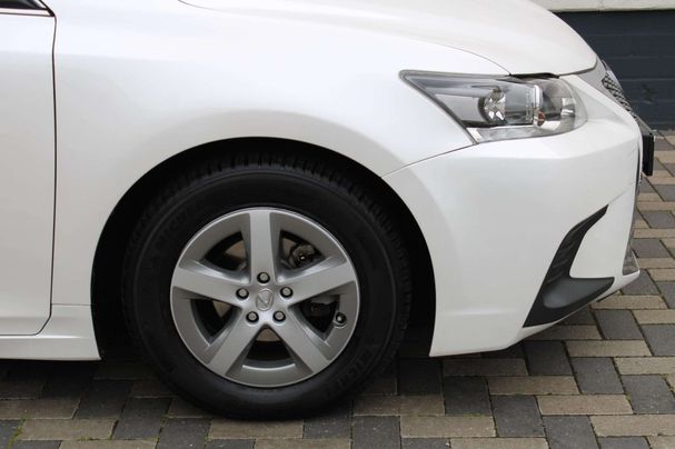 Lexus CT 200h 100 kW image number 34