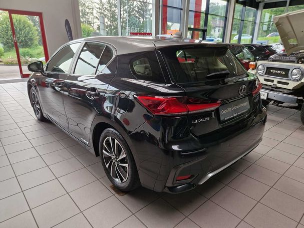 Lexus CT 200h 100 kW image number 4