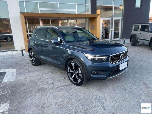 Volvo XC40 T4 Inscription 155 kW image number 2