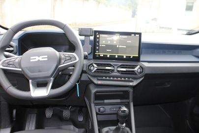 Car image 22