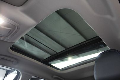 Car image 29